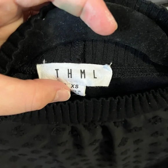 THML Black Textured Women’s Blouse Size XS - Picture 6 of 6